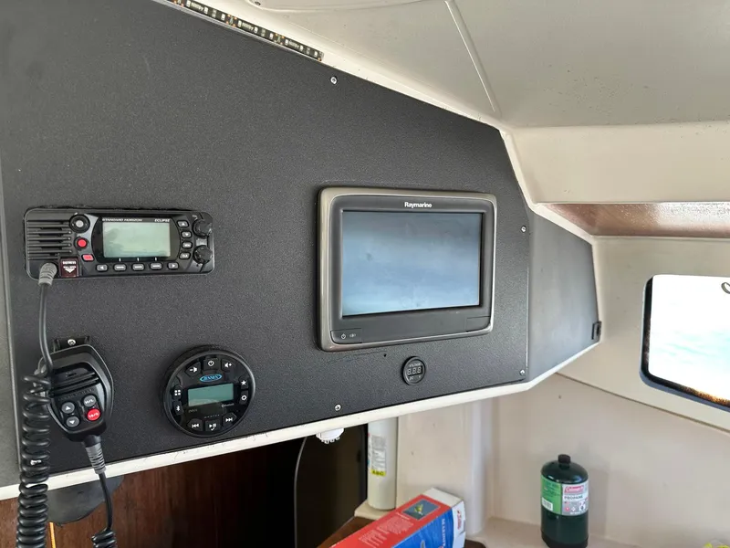 Slide: The Image of Navigation equipment inside 1998 Fountaine Pajot Athena 38 catamaran. - 20