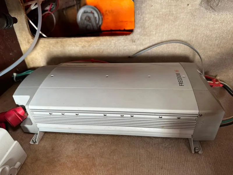 Slide: The Image of Electrical component inside 1998 Fountaine Pajot Athena 38 catamaran. - 21