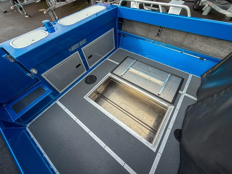 Slide: The Image of North River 22' Seahawk 2025 - 16