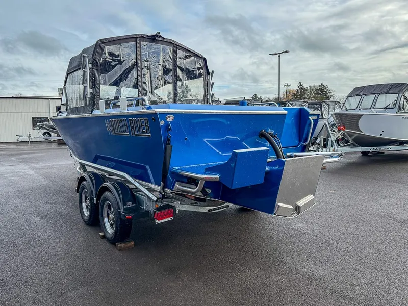 Slide: The Image of North River 22' Seahawk 2025 - 5