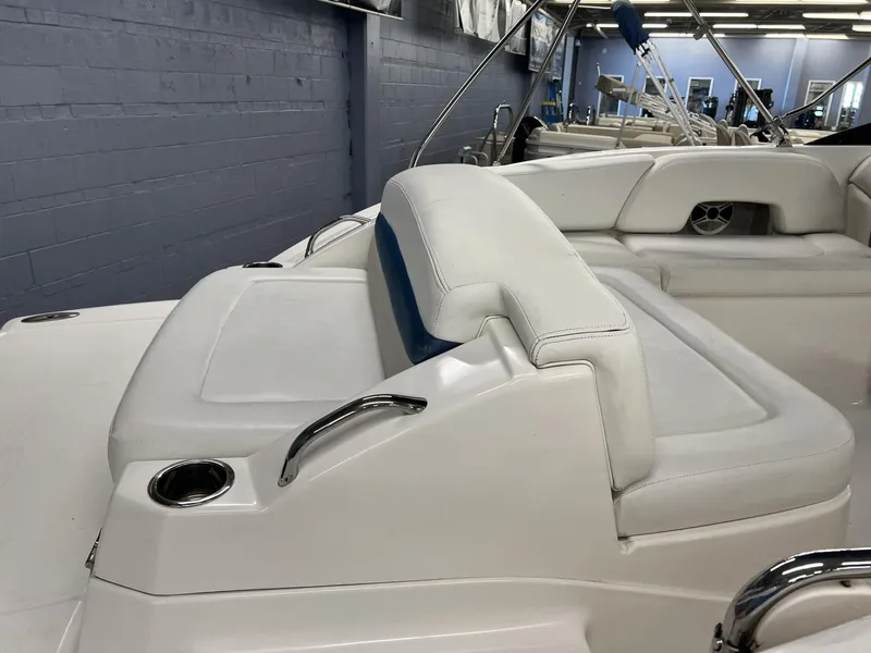 Slide: The Image of Chaparral 244 Sunesta 2009 - 10