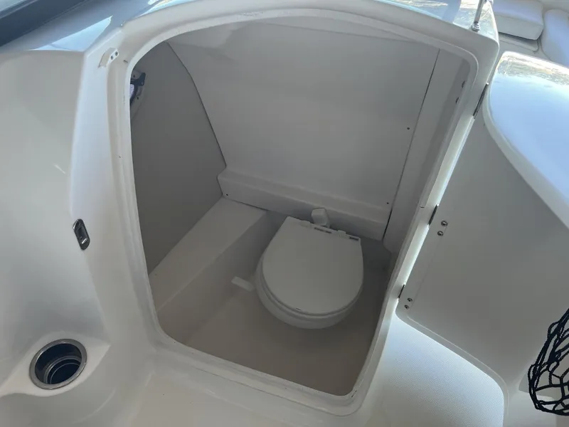 Slide: The Image of Chaparral 244 Sunesta 2009 - 22