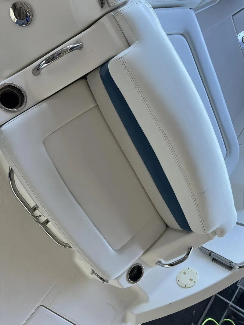 Slide: The Image of Chaparral 244 Sunesta 2009 - 24