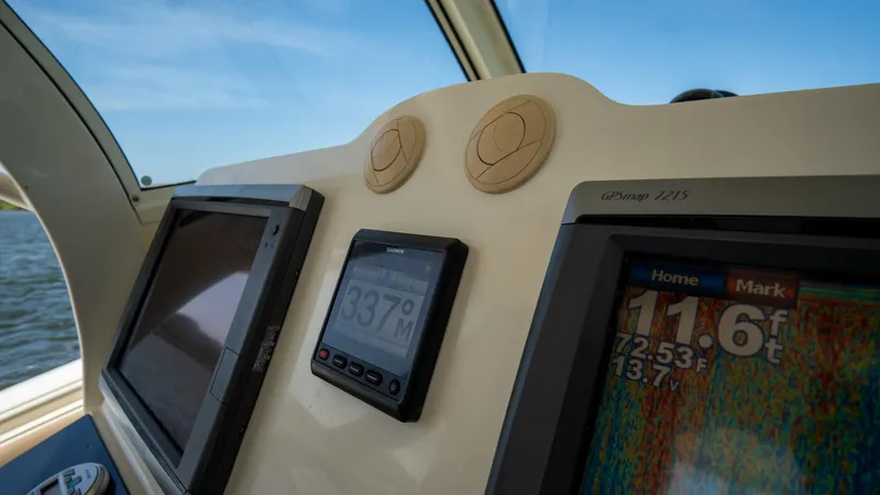 Slide: The Image of Scout 345 XSF 2012 - 54