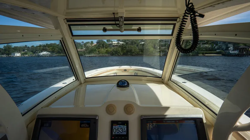 Slide: The Image of Scout 345 XSF 2012 - 55