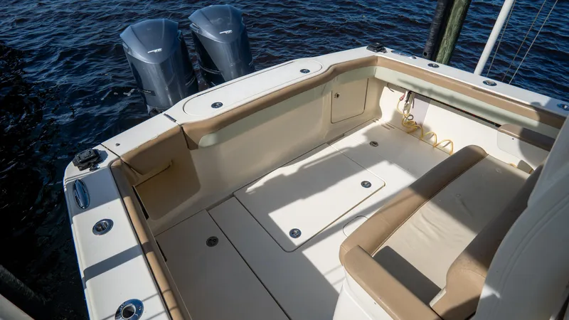 Slide: The Image of Scout 345 XSF 2012 - 63