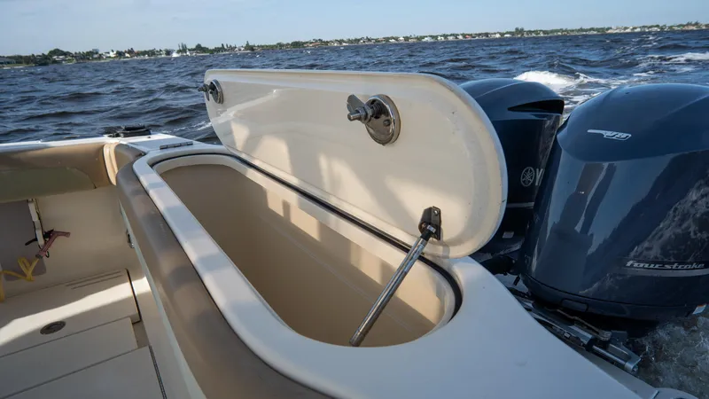 Slide: The Image of Scout 345 XSF 2012 - 64