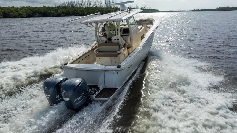 Slide: The Image of Scout 345 XSF 2012 - 80