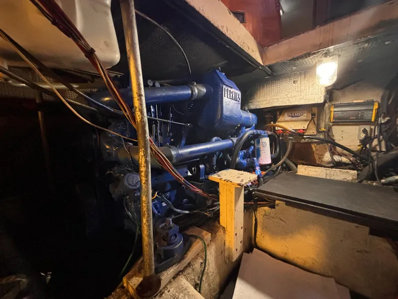 Slide: The Image of Ocean Yachts Trawler 42 + 2 1979 - 102