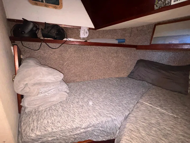 Slide: The Image of Ocean Yachts Trawler 42 + 2 1979 - 59