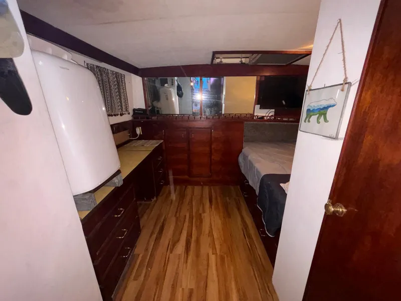 Slide: The Image of Ocean Yachts Trawler 42 + 2 1979 - 60