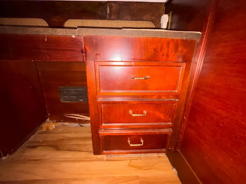 Slide: The Image of Ocean Yachts Trawler 42 + 2 1979 - 65