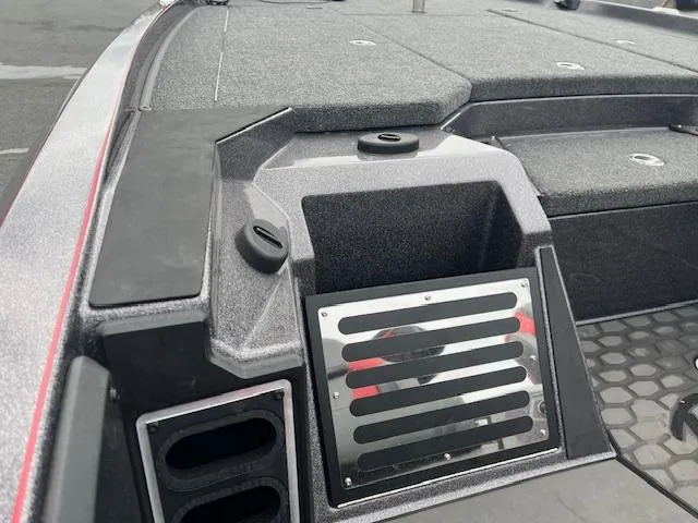Slide: The Image of 2025 Ranger Z519R boat interior with storage compartments and sleek design. - 7