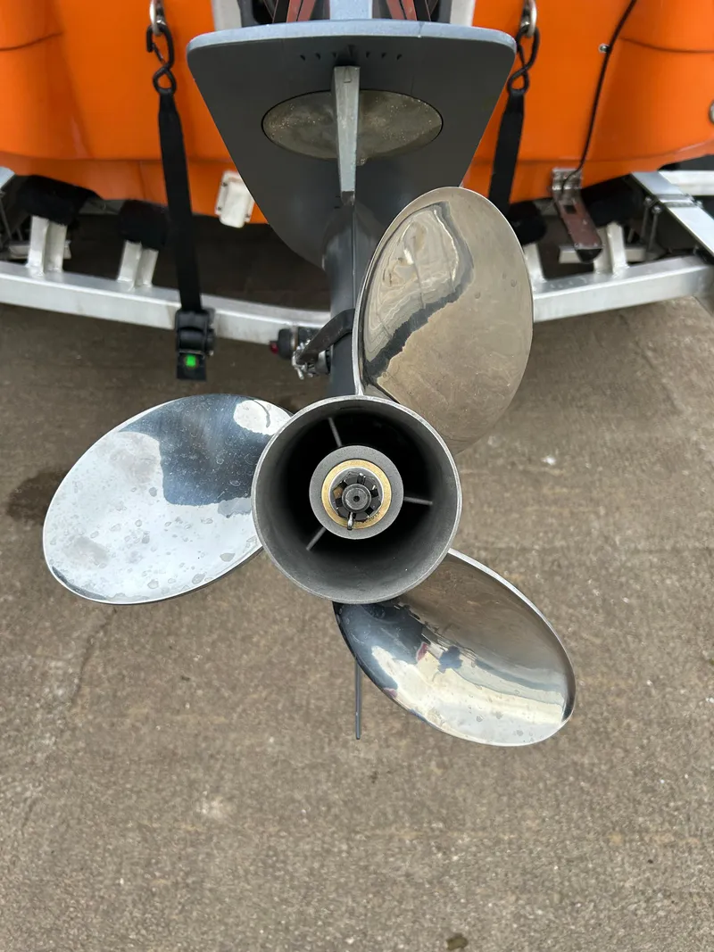 Slide: The Image of 2013 Epic 22 SC boat propeller, stainless steel, close-up view. - 27