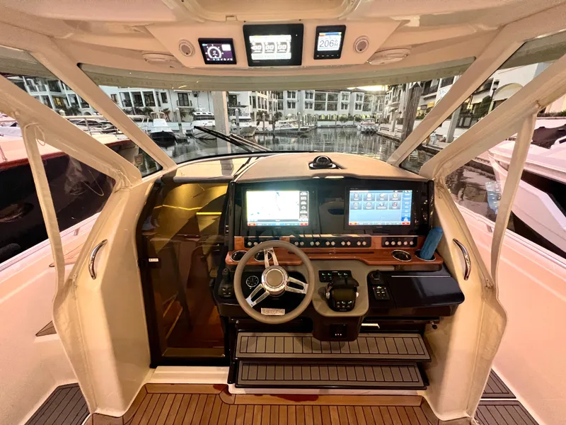 Slide: The Image of Helm / Navigation Systems - 42
