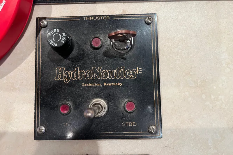 Slide: The Image of Stern Thruster - 38