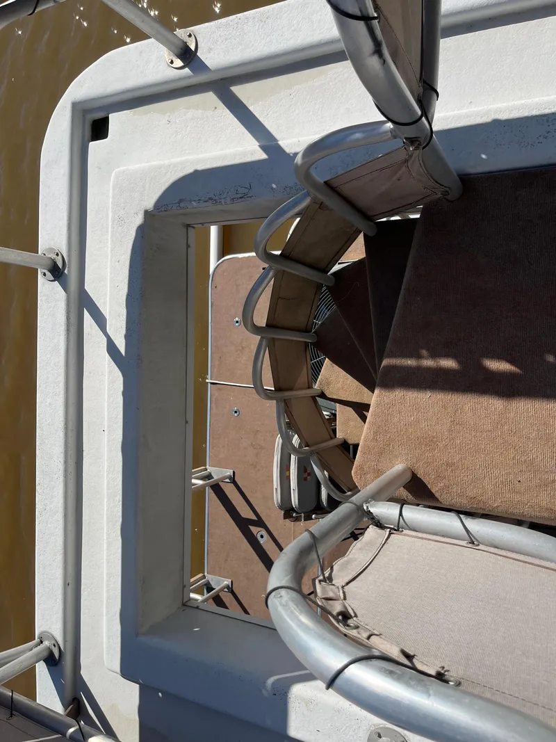 Slide: The Image of Sharpe 75 2001 - 53