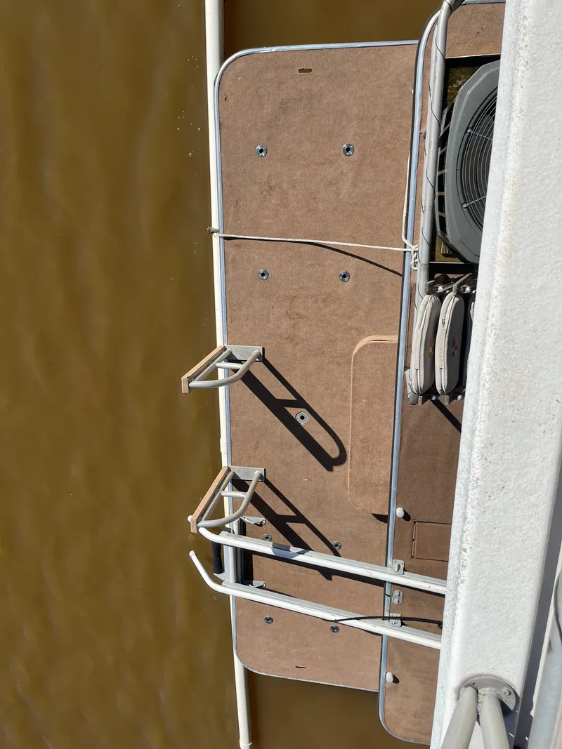 Slide: The Image of Sharpe 75 2001 - 54