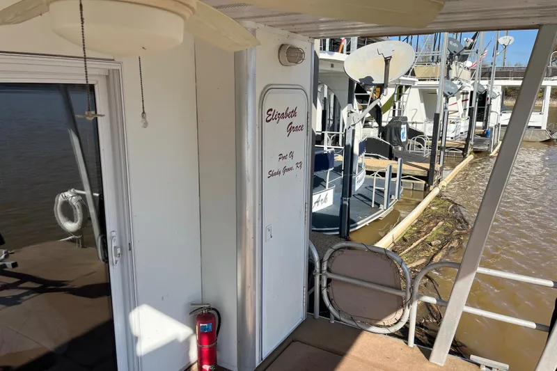 Slide: The Image of Sharpe 75 2001 - 60