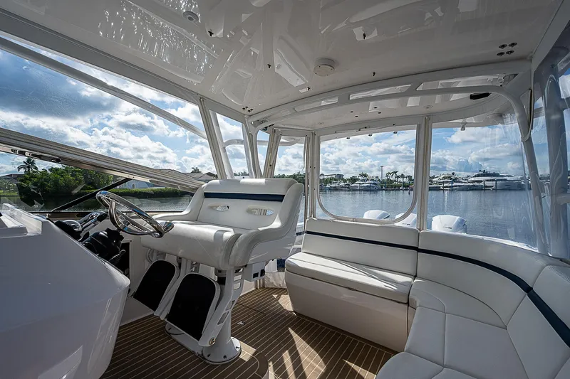 Slide: The Image of Intrepid 430 Sport Yacht 2016 - 51