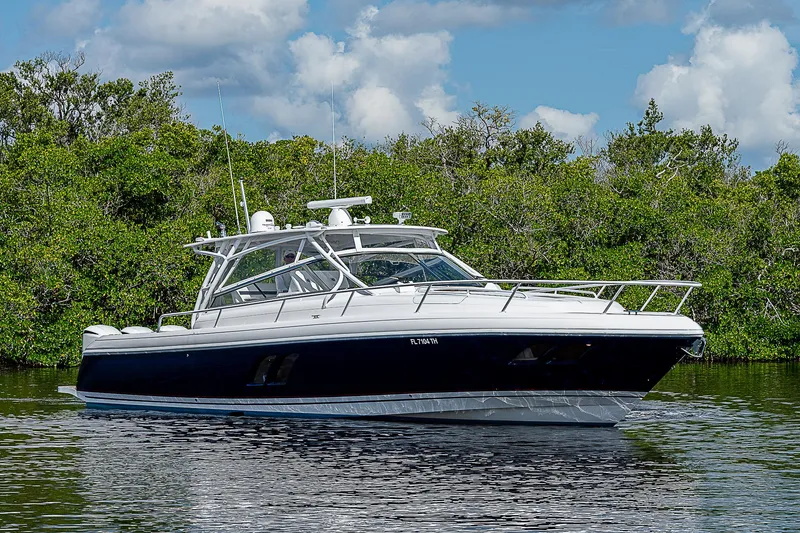 Slide: The Image of Intrepid 430 Sport Yacht 2016 - 61