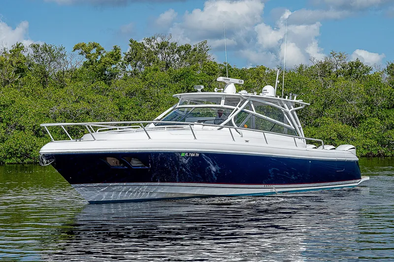 Slide: The Image of Intrepid 430 Sport Yacht 2016 - 65