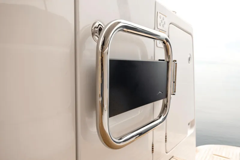 Slide: The Image of Azimut Magellano 60 2025 - 60