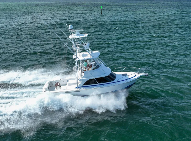 Slide: The Image of 2018 Bertram 35 Flybridge- IT-L-DO- STBD - 36