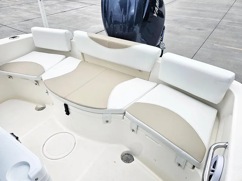 Slide: The Image of 2025 Bulls Bay 200CC - 10