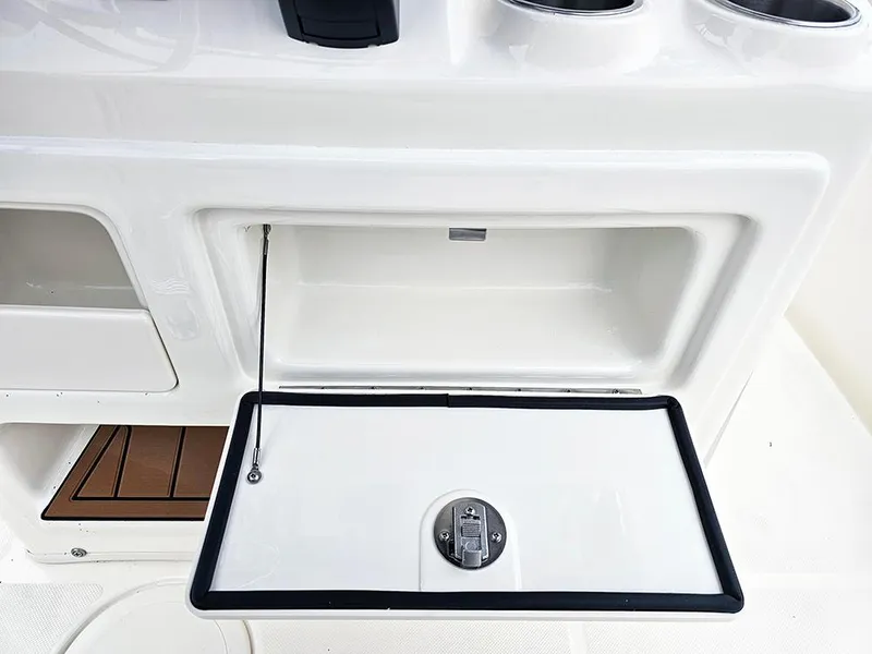 Slide: The Image of 2025 Bulls Bay 200CC - 18