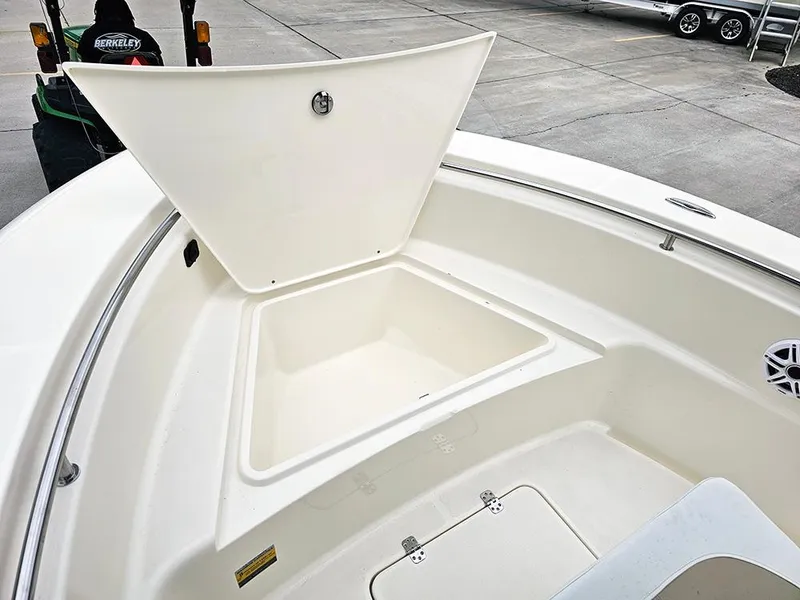 Slide: The Image of 2025 Bulls Bay 200CC - 23