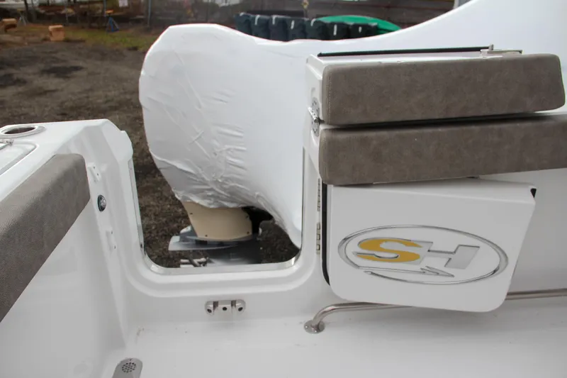 Slide: The Image of Interior view of 2025 Sea Hunt Gamefish 27 Forward Seating boat, featuring seating and hardware. - 23