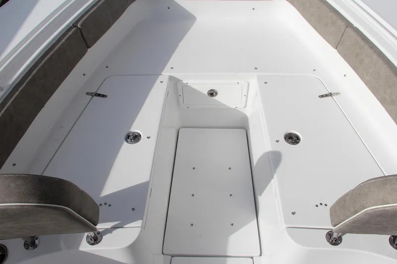 Slide: The Image of Control panel of 2025 Sea Hunt Gamefish 27, featuring bow table adjustment switch. - 42