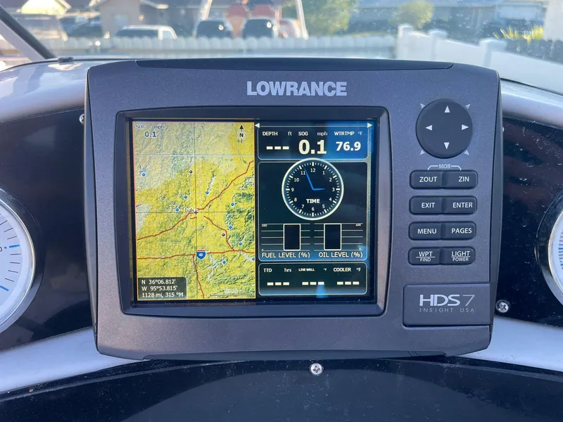 Slide: The Image of Lowrance HDS-7 GPS display on 2001 Hurricane 232 OB boat dashboard. - 19