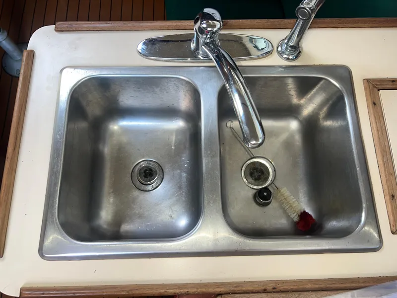 Slide: The Image of Allmand 35 1984 - 12