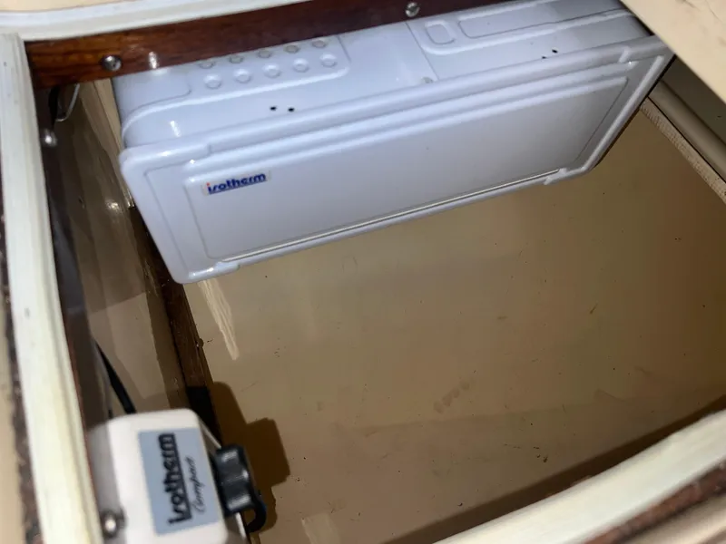 Slide: The Image of Allmand 35 1984 - 16