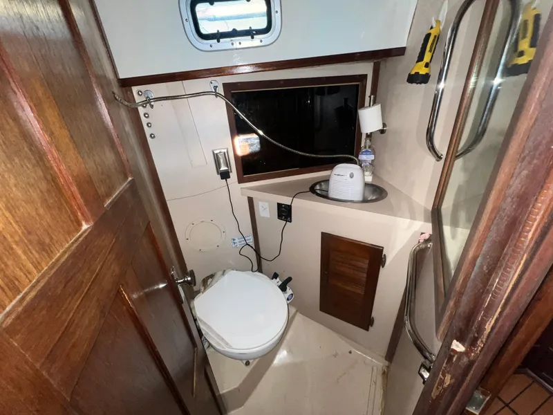 Slide: The Image of Allmand 35 1984 - 28