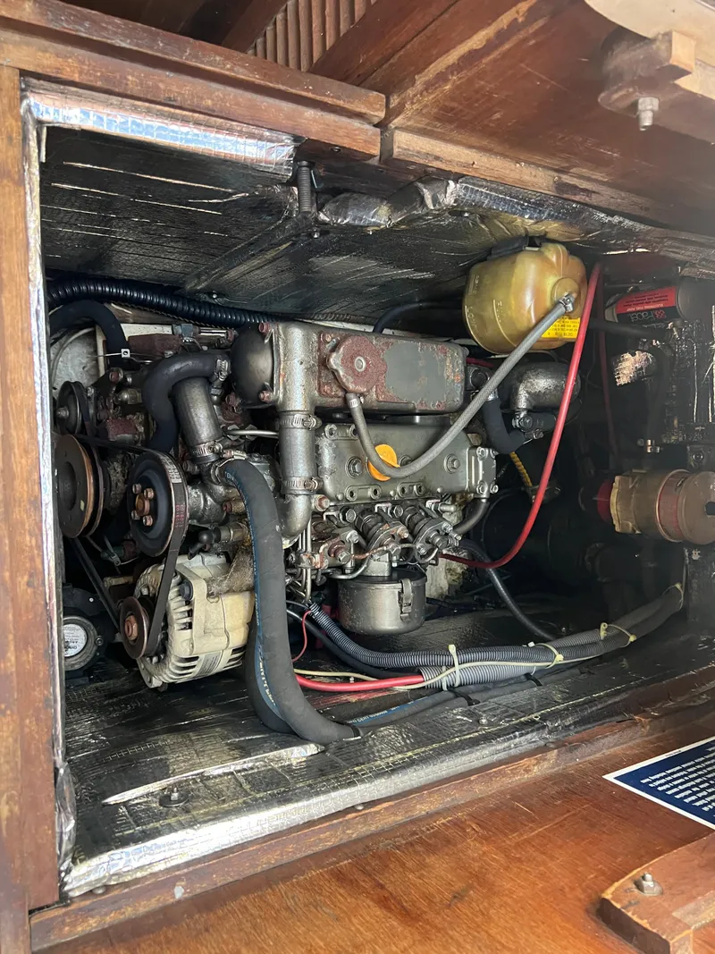 Slide: The Image of Allmand 35 1984 - 33