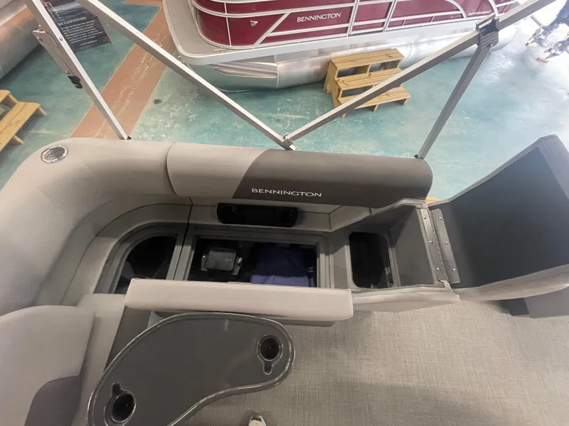 Slide: The Image of Bennington 188SVLSR 2024 - 57