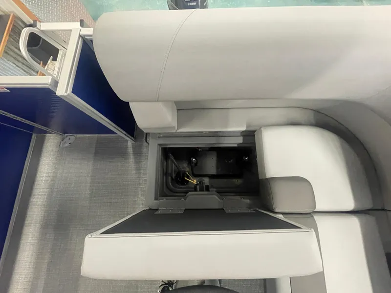 Slide: The Image of Bennington 188SVLSR 2024 - 58