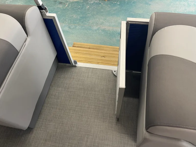 Slide: The Image of Bennington 188SVLSR 2024 - 59