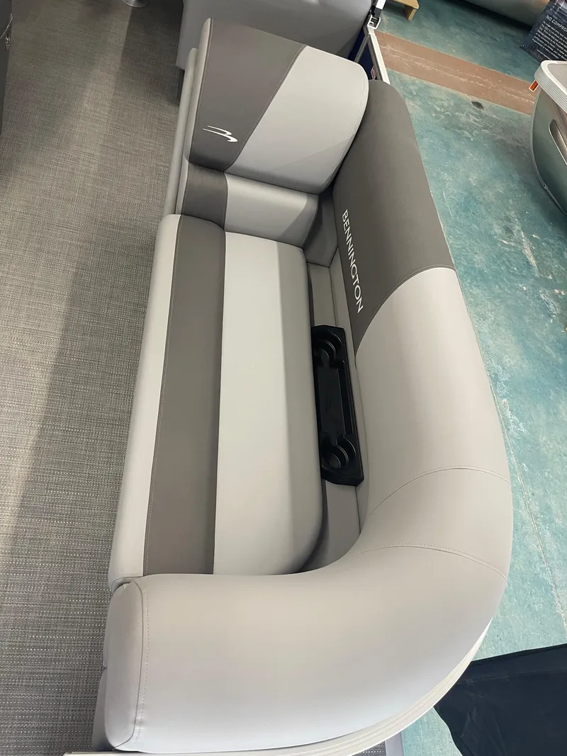 Slide: The Image of Bennington 188SVLSR 2024 - 61