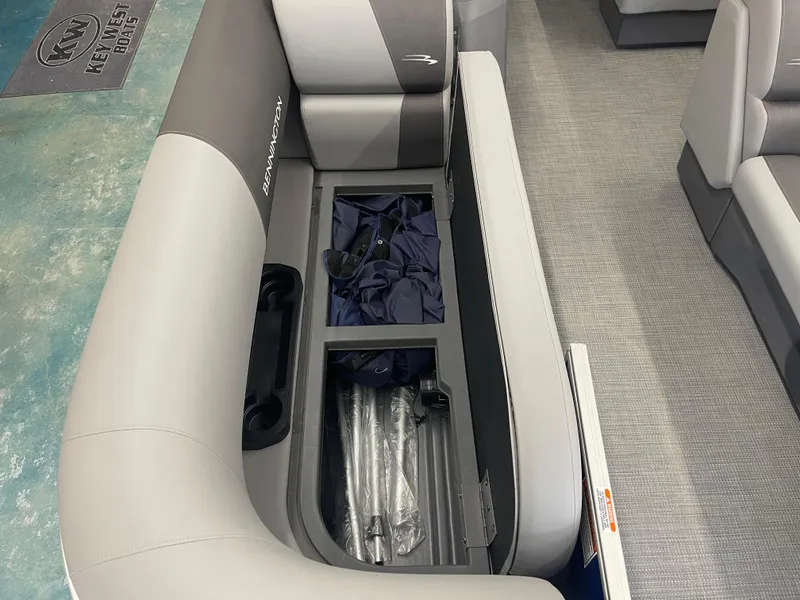 Slide: The Image of Bennington 188SVLSR 2024 - 66