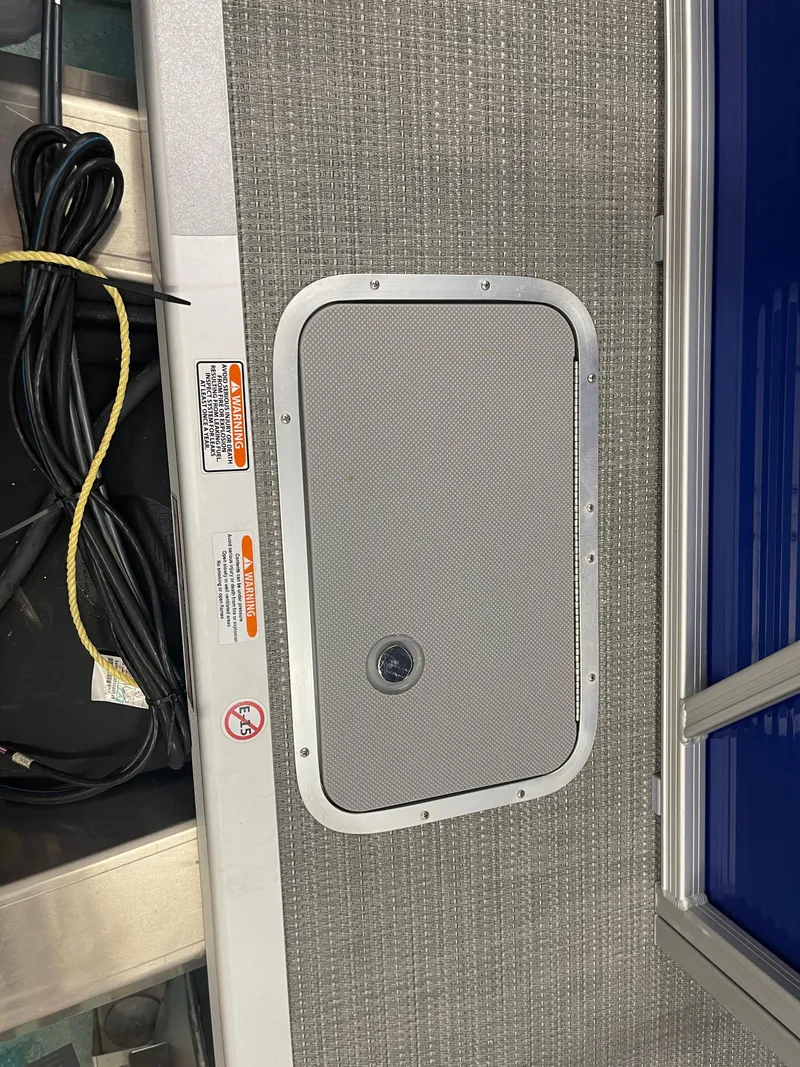 Slide: The Image of Bennington 188SVLSR 2024 - 70