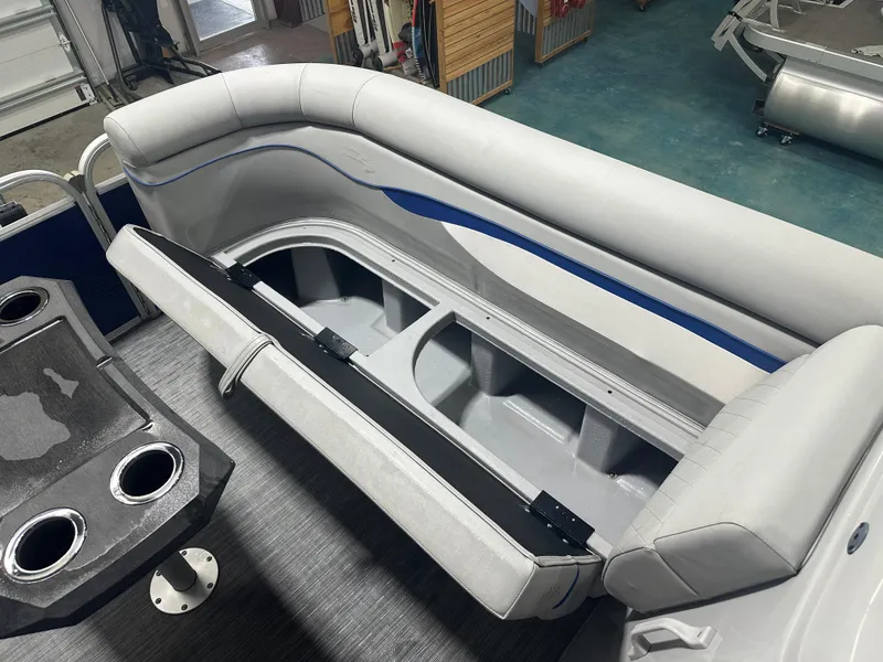 Slide: The Image of Bennington 20SVSRSP 2023 - 32