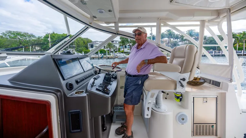 Slide: The Image of 2017 Jupiter 41 - Helm - 30