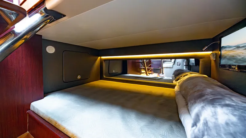 Slide: The Image of 2017 Jupiter 41 - Cabin  - 40