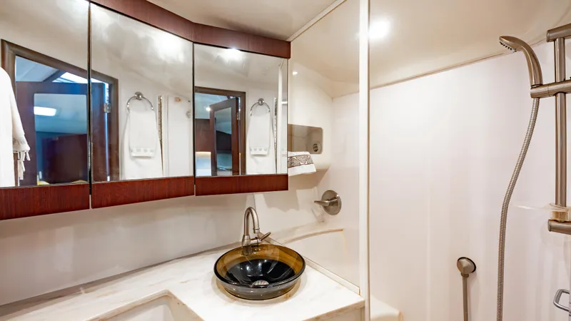 Slide: The Image of 2017 Jupiter 41 - Head - 42