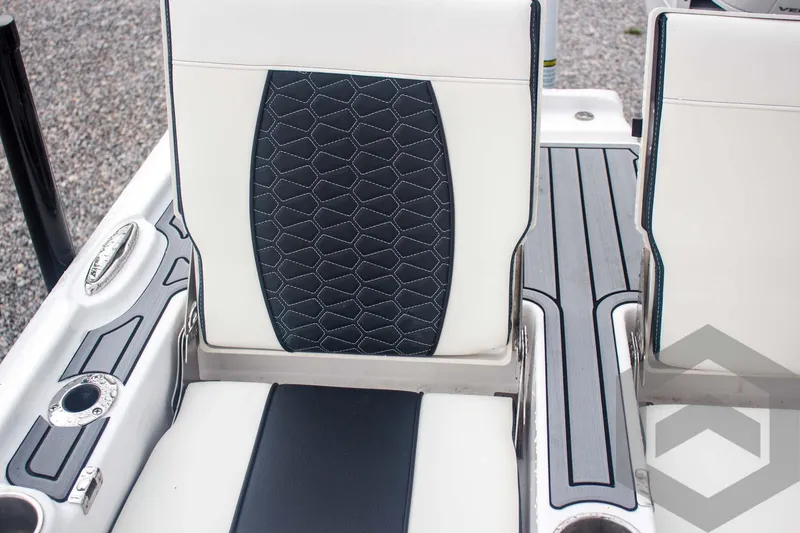 Slide: The Image of Tidewater 2500 Carolina Bay 2025 - 65