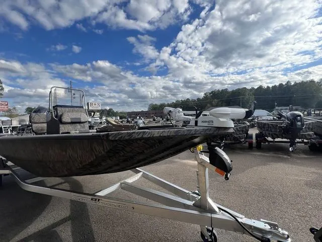 Slide: The Image of Xpress SW20B 2025 - 4